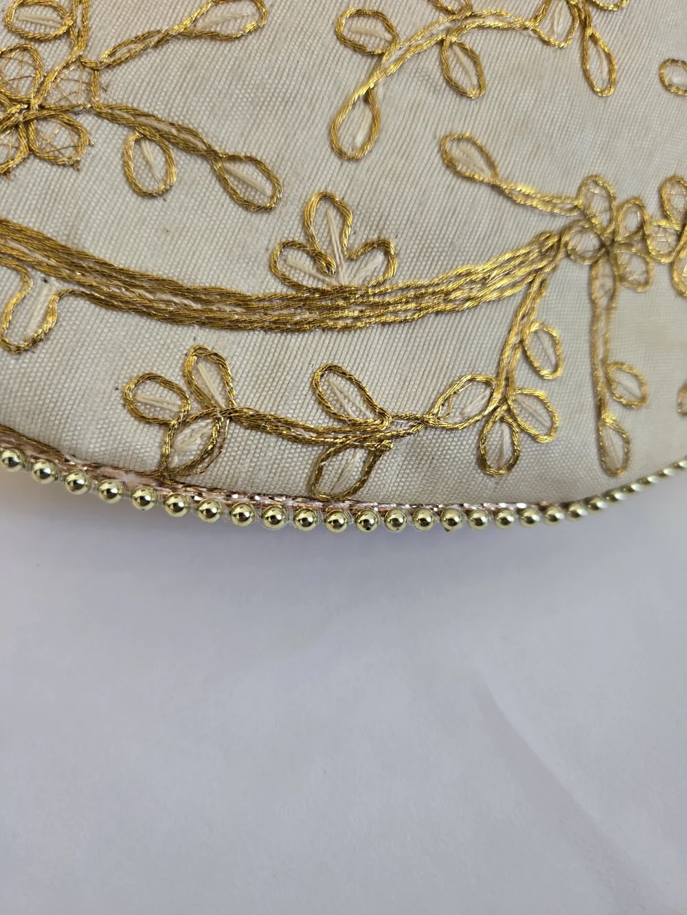 Beautifully Embroidered Delicate Ivory & Gold Evening Bag with Pearl Handle